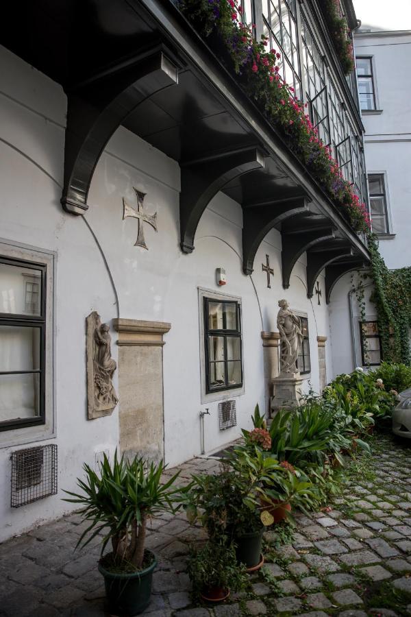 Gaestehaus Deutscher Orden Wien Exterior foto